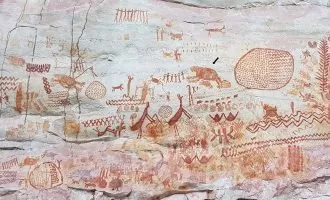 تنبل زمینیغول پیکر در نقاشی دیواری آمازون