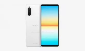 رندر اکسپریا 10 مارک 4