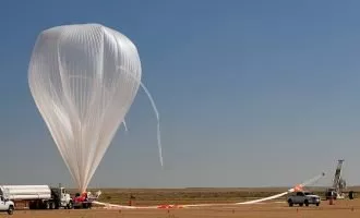 نصب تلسکوپ روی بالون