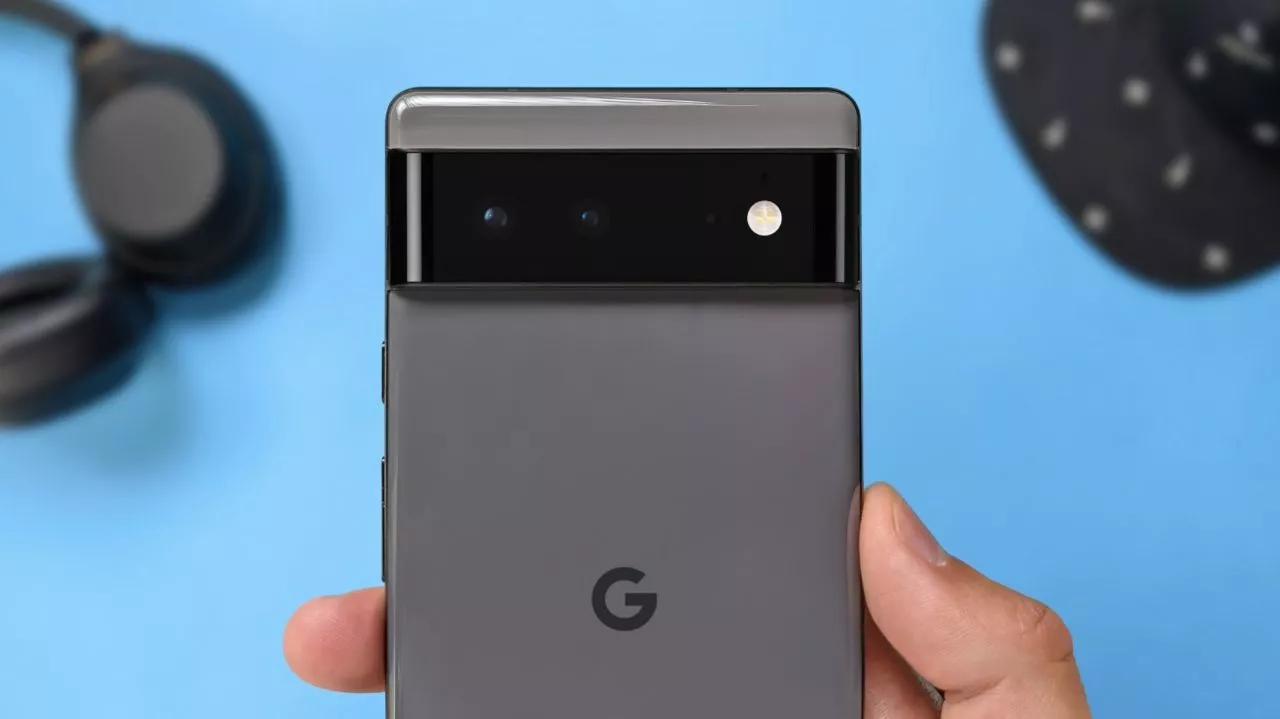 گوگل پیکسل 6a