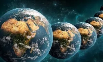 تاریخچه‌های متعدد و جهان‌های موازی