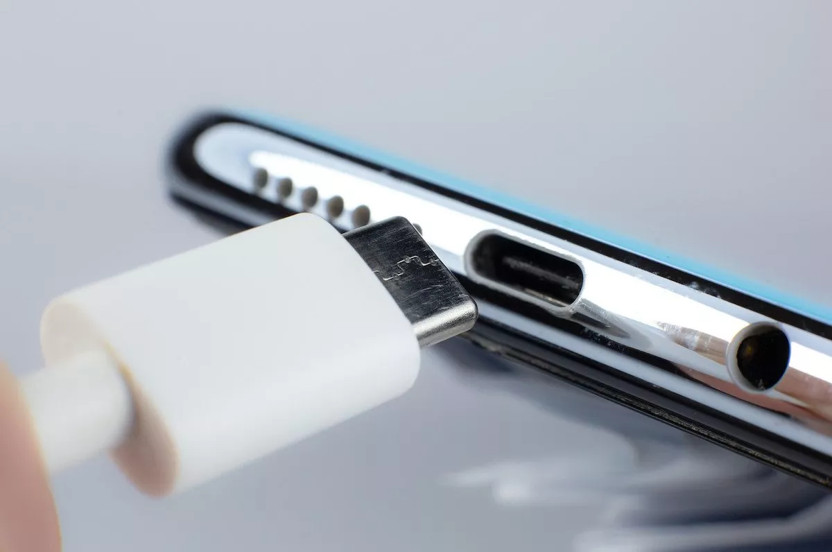 درگاه USB-C