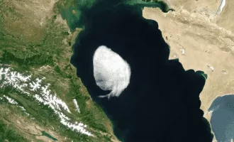 ابر عجیب کارتونی