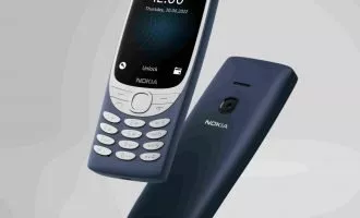 نوکیا 8210