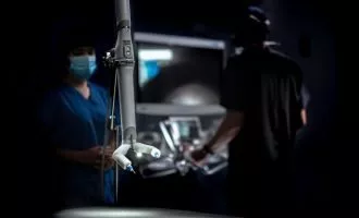 ربات جراح MIRA