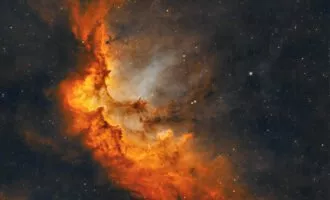 سحابی جادوگر