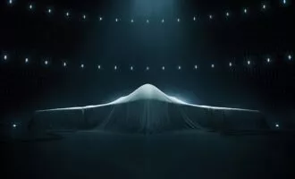 بمب افکن B-21