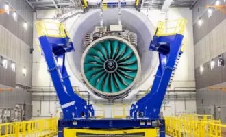 بزرگ‌ترین موتور هواپیمای دنیا
