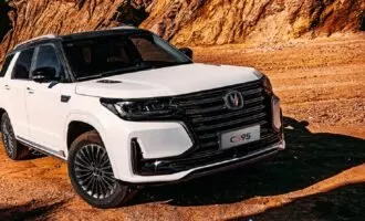 چانگان CS95