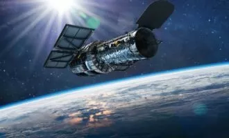 تلسکوپ فضایی هابل