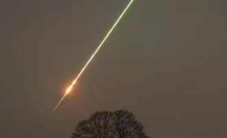 تصویر روز ناسا: برخورد شهاب‌سنگ با جو زمین