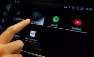 فروشگاه اپلیکیشن آئودی