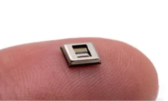 بلندگوی حالت جامد