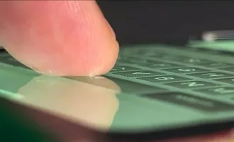 نمایشگر گوشی