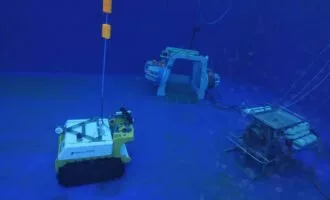 آزمایشگاه زیر آب