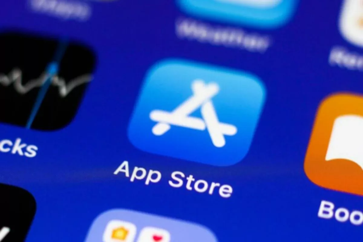 اپ استور