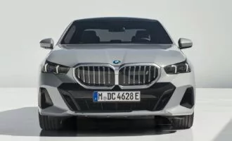 آپشن اشتراکی ب ام و