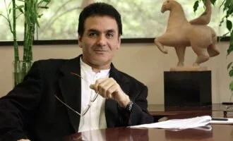 فیروز نادری