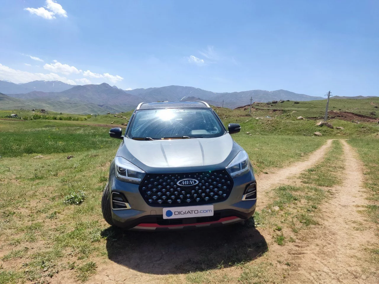 بررسی ام وی ام X55 پرو