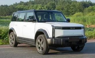 چری iCar 03