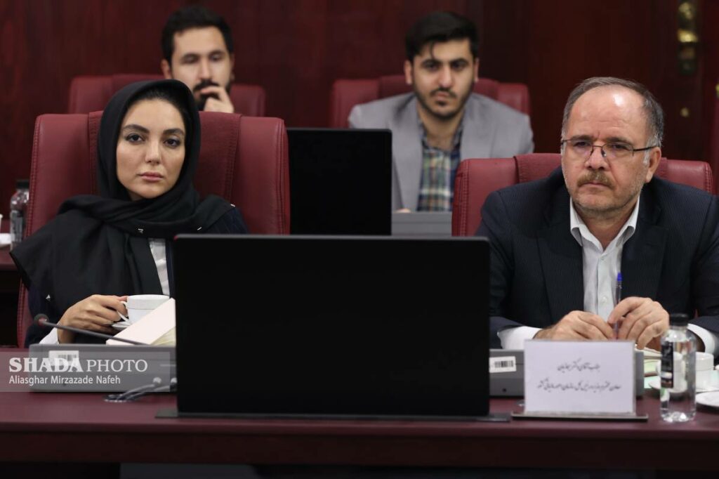 گلرخ داوران