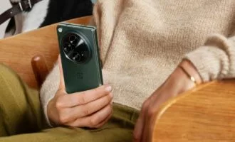 گوشی تاشو وان پلاس