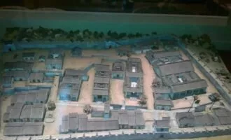 بقایای کاخ دودمان شیا