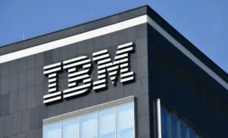 درآمد IBM