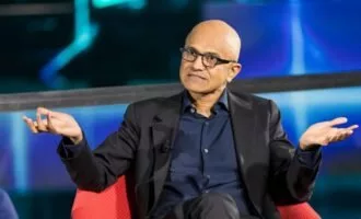 ساتیا نادلا و OpenAI