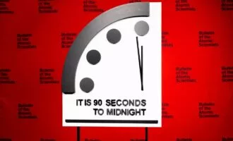 ساعت آخرالزمان