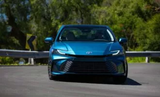 تویوتا کمری