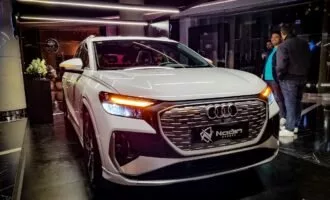 آئودی Q4 e-tron