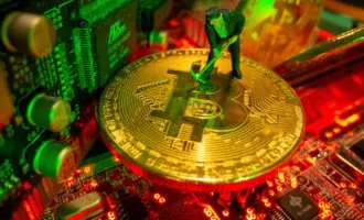 استخراج بیت کوین