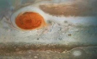 لکه بزرگ قرمز مشتری