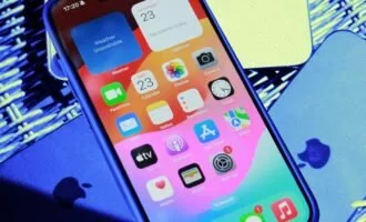 اپل iOS 18