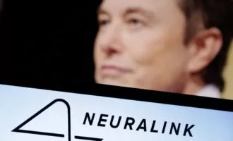 تراشه مغزی نورالینک