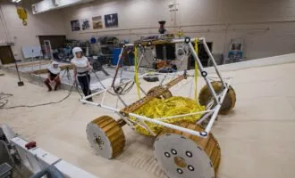 ماه‌نورد وایپر