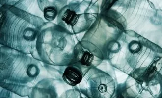 تبدیل ضایعات پلاستیک به غذا