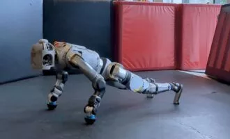 ربات بوستون داینامیکس