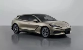 بی ‌وای ‌دی دنزا Z9‌