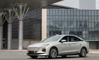 قیمت هونگچی E-QM5