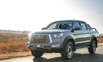 شرایط فروش کی ام سی تی 8 به روش نقد و اقساط اعلام شد [شهریور 1403]