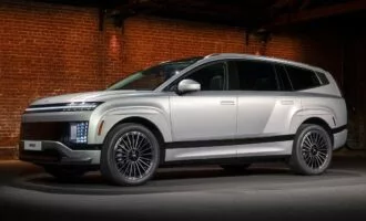 هیوندای آیونیک ۹