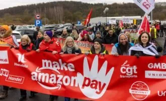 اعتصاب کارگران آمازون