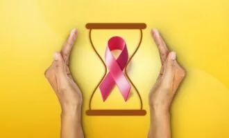 کمپین آگاهی‌بخشی درباره سرطان پستان