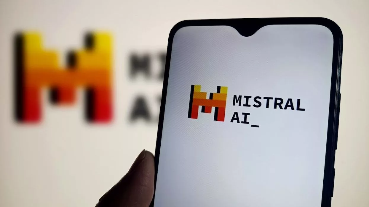 هوش مصنوعی mistral
