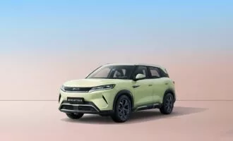 بی وای دی آتو 2