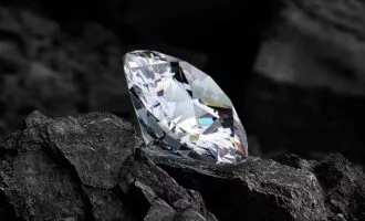 باتری الماس