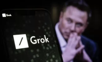 ایلان ماسک گراک