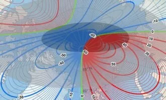 جابجایی قطب شمال مغناطیسی